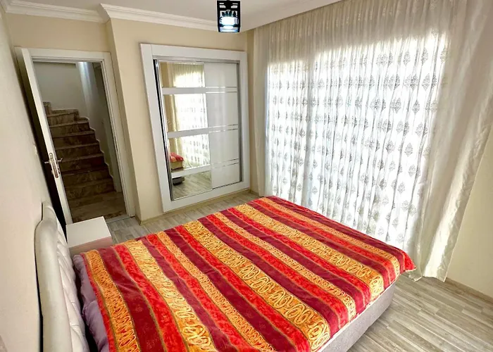 Polina Brn Villa Dikili